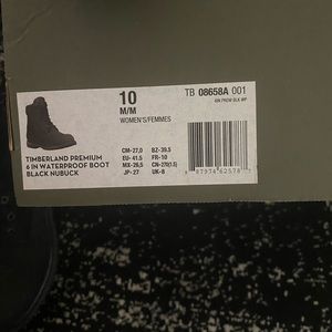 Brand New Never Worn Womens Timberland